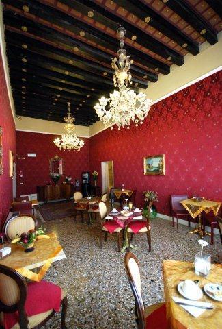 Residenza San Maurizio Gasthof 3*